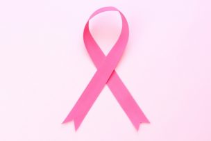 乳がんの原因、初期症状とは?